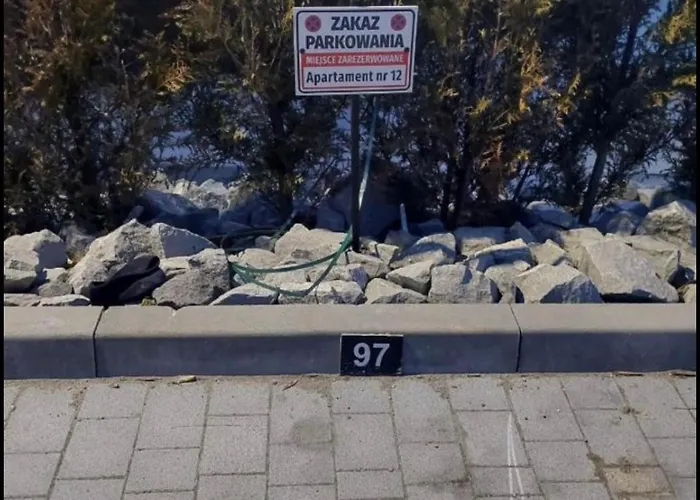 Pod Gora Szyndzielnia , Debowiec