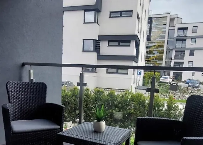 Pod Gora Szyndzielnia , Debowiec